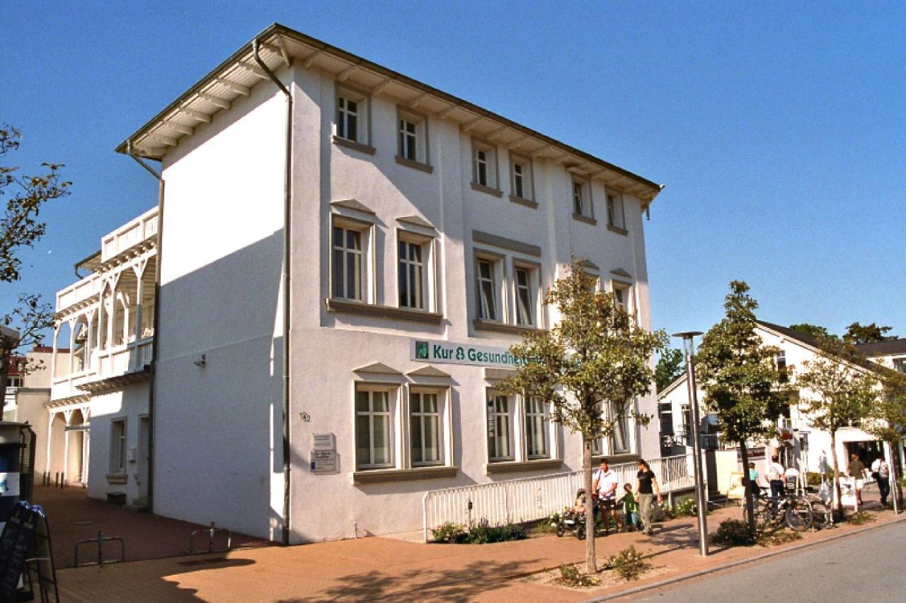 Ferienwohnung Mit Balkon, Gratis Nutzung Vom Ahoi Erlebnisbad Und Sauna In Sellin - Haus Strandeck Fewo 20 奥斯特巴德·哥伦 外观 照片